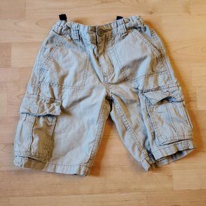 Kids Levi's brown shorts size 6/7